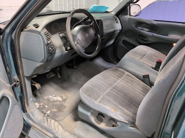 1997 Ford F-150 XL