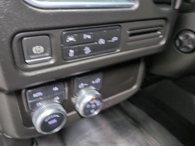 2021 GMC Yukon XL AT4