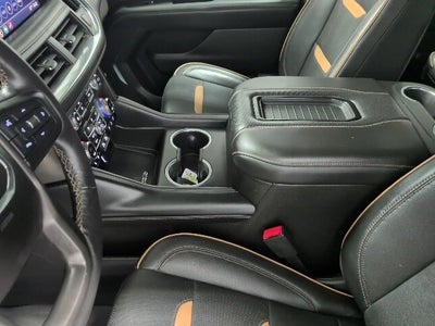 2021 GMC Yukon XL AT4