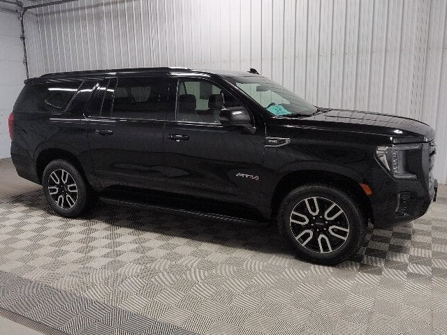 2021 GMC Yukon XL AT4