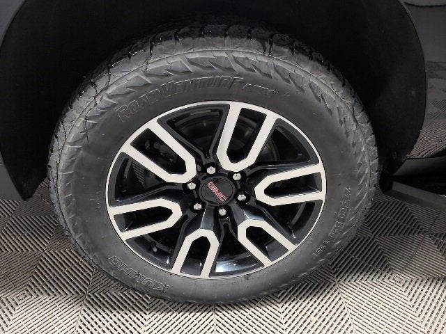 2021 GMC Yukon XL AT4