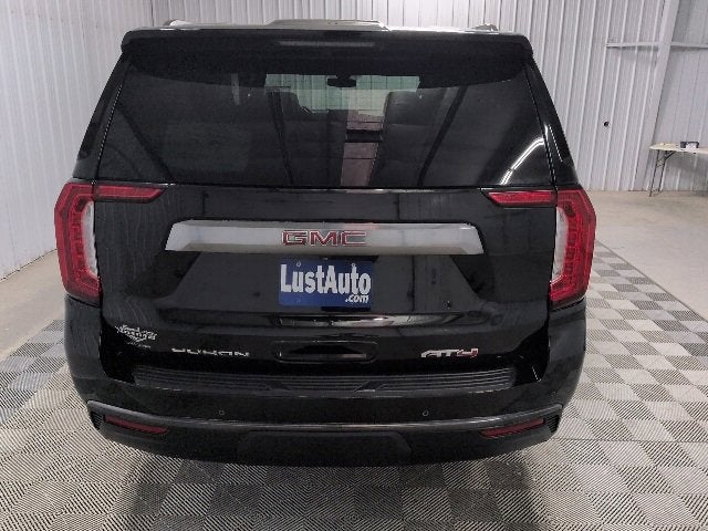 2021 GMC Yukon XL AT4