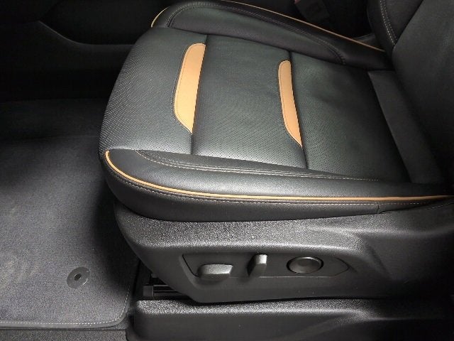 2024 GMC Yukon XL AT4