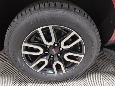 2024 GMC Yukon XL AT4