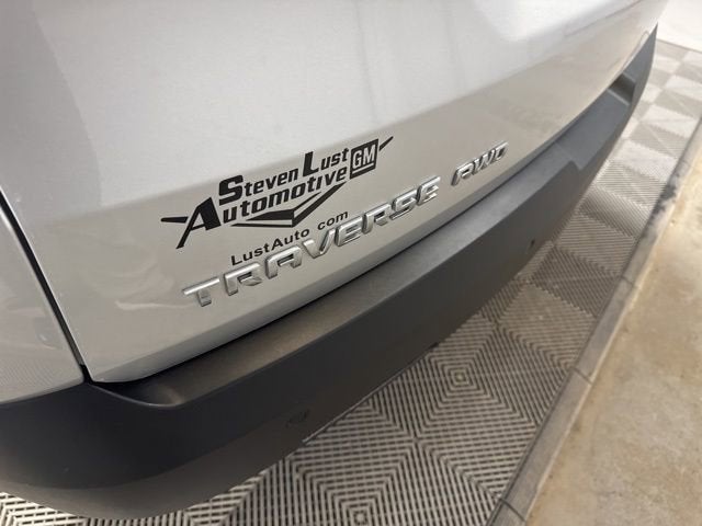 2019 Chevrolet Traverse LT Cloth