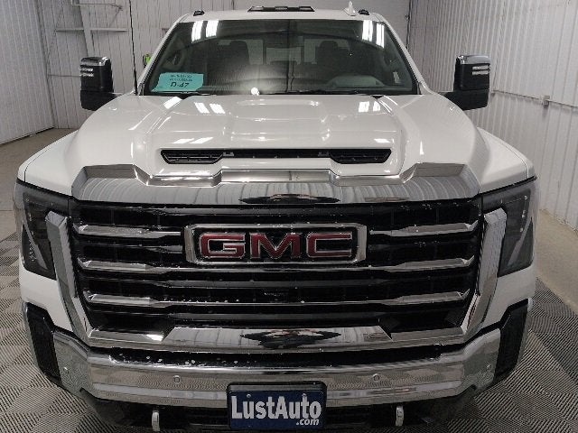 2026 GMC Sierra 3500 HD SLT