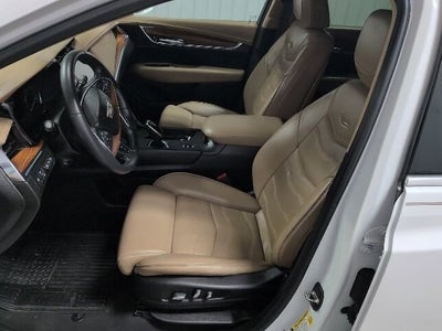 2017 Cadillac XT5 Platinum AWD