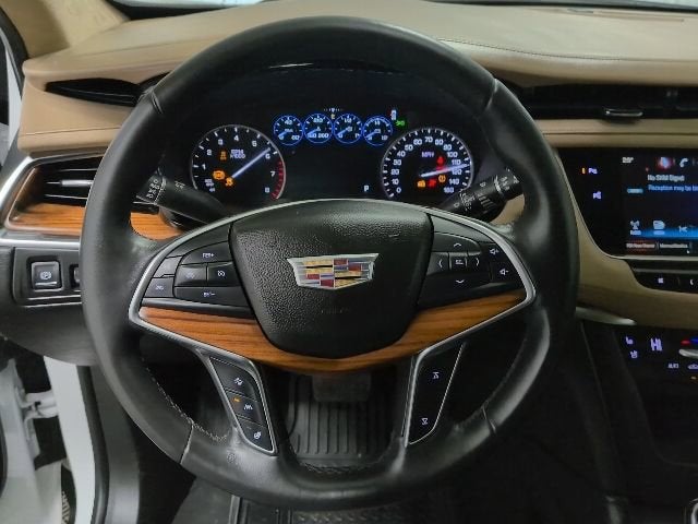 2017 Cadillac XT5 Platinum AWD