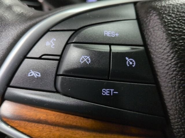 2017 Cadillac XT5 Platinum AWD