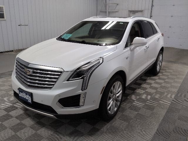 2017 Cadillac XT5 Platinum AWD