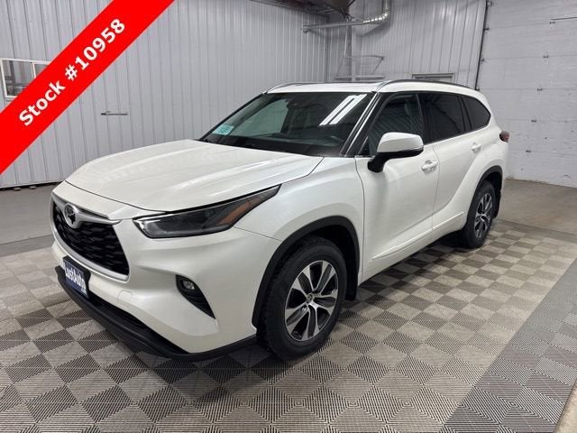 2021 Toyota Highlander XLE