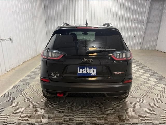 2020 Jeep Cherokee Trailhawk