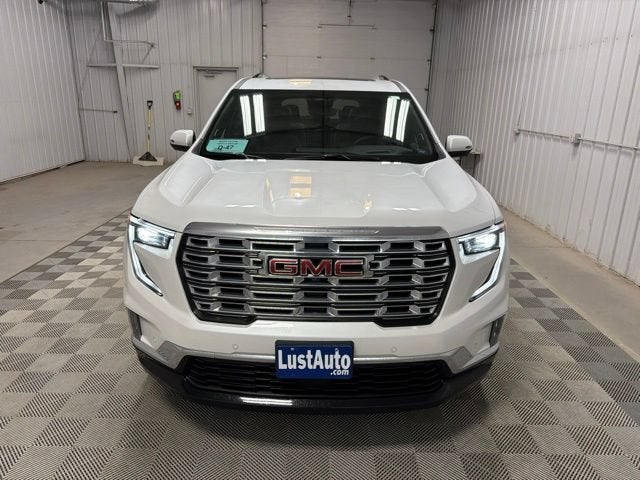 2024 GMC Acadia Denali