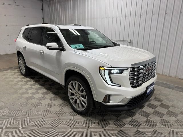 2024 GMC Acadia Denali