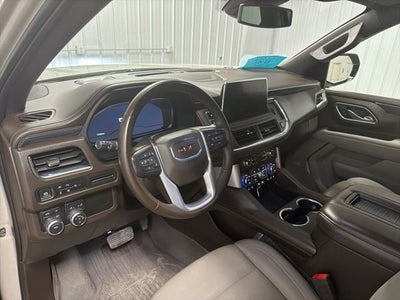 2024 GMC Yukon XL SLT