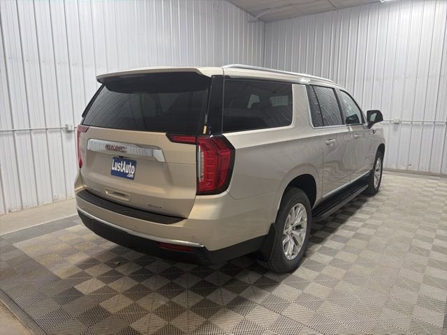 2024 GMC Yukon XL SLT