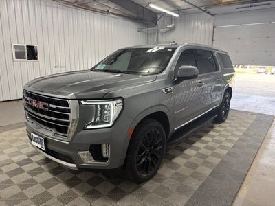 2022 GMC Yukon XL SLT