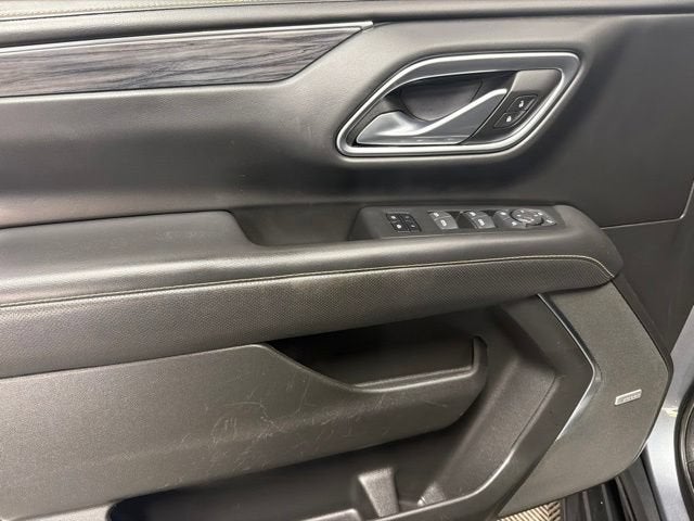 2022 GMC Yukon XL SLT
