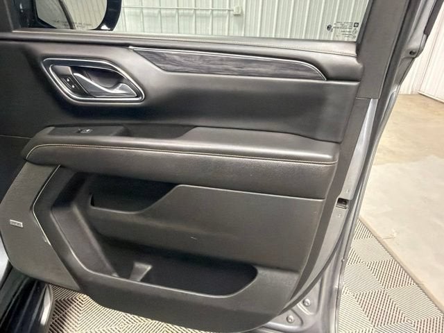 2022 GMC Yukon XL SLT
