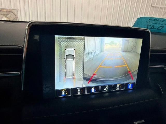 2022 GMC Yukon XL SLT