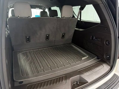 2024 GMC Yukon XL SLT