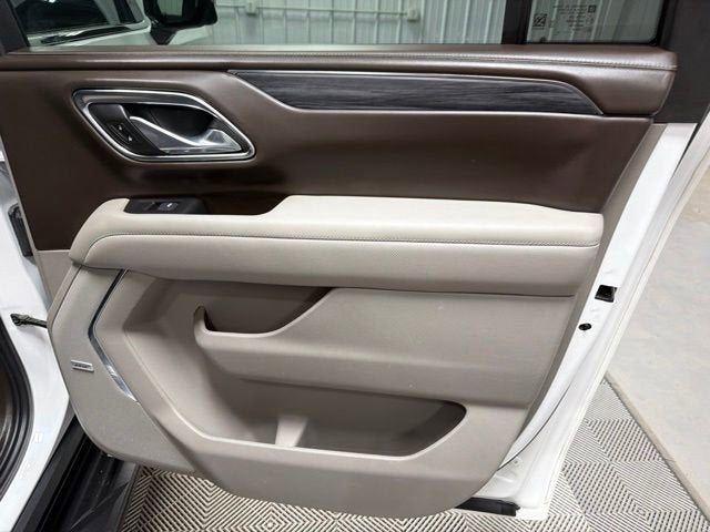 2024 GMC Yukon XL SLT