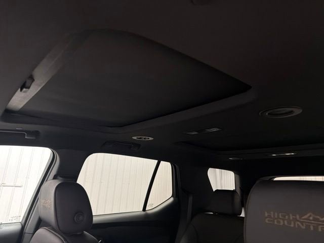 2023 Chevrolet Traverse High Country