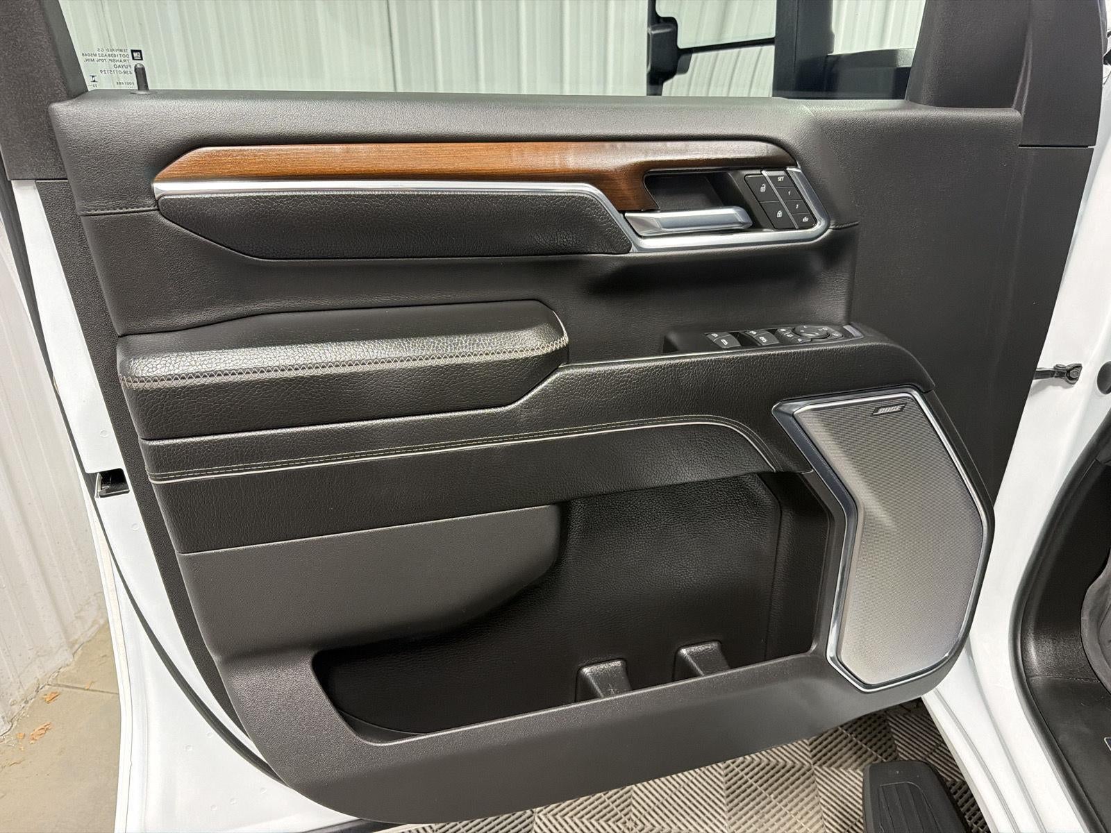 2024 GMC Sierra 3500 HD Denali