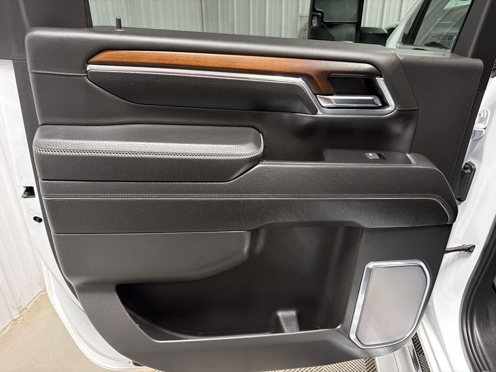 2024 GMC Sierra 3500 HD Denali