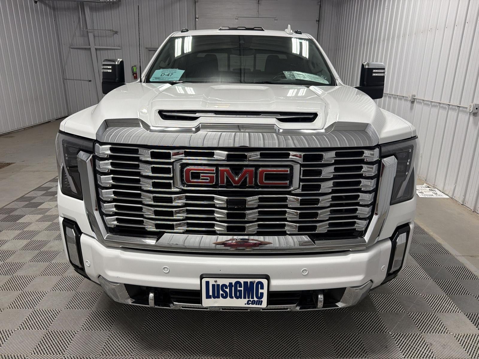 2024 GMC Sierra 3500 HD Denali