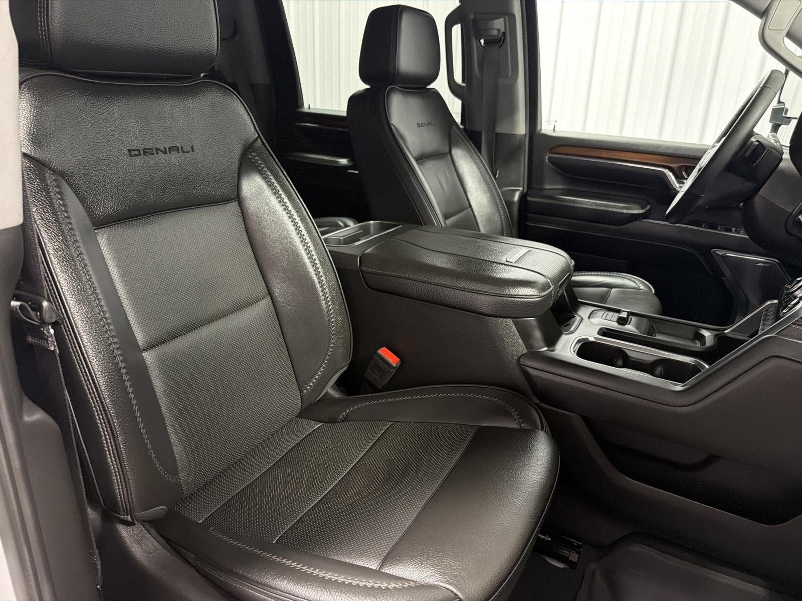 2024 GMC Sierra 3500 HD Denali