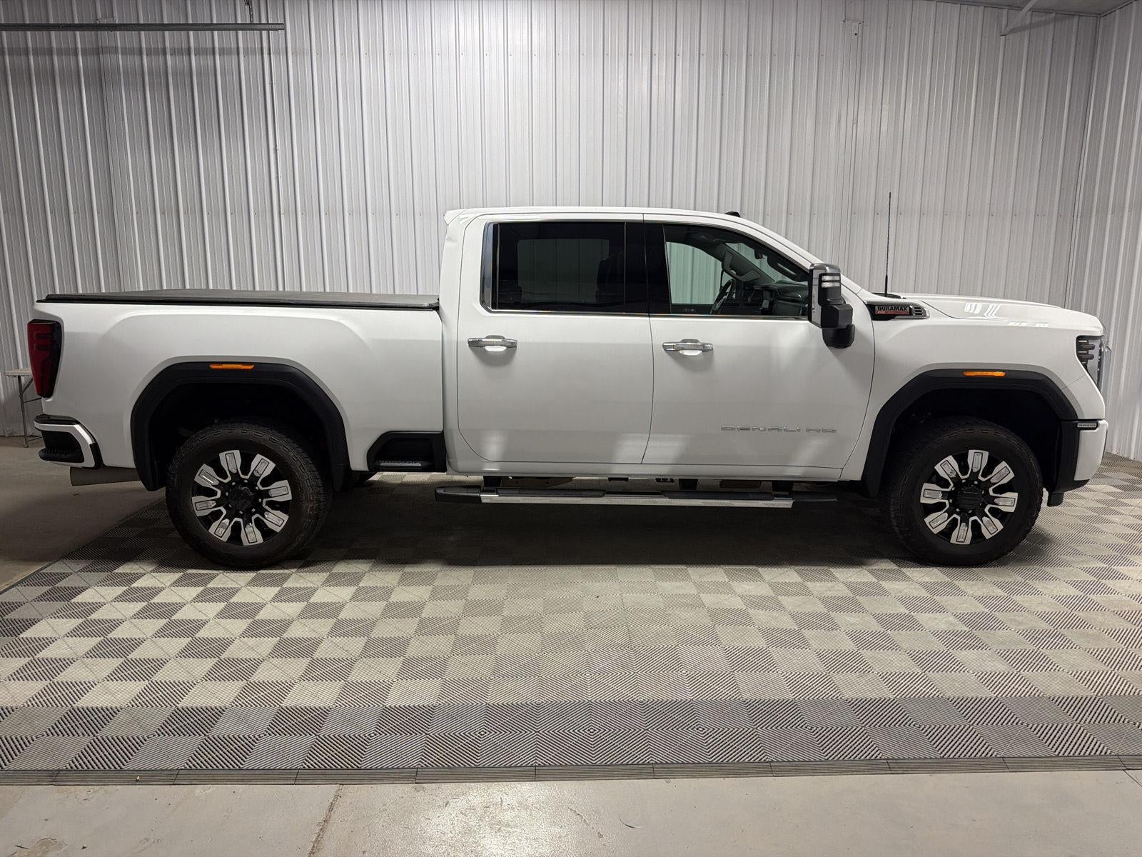 2024 GMC Sierra 3500 HD Denali