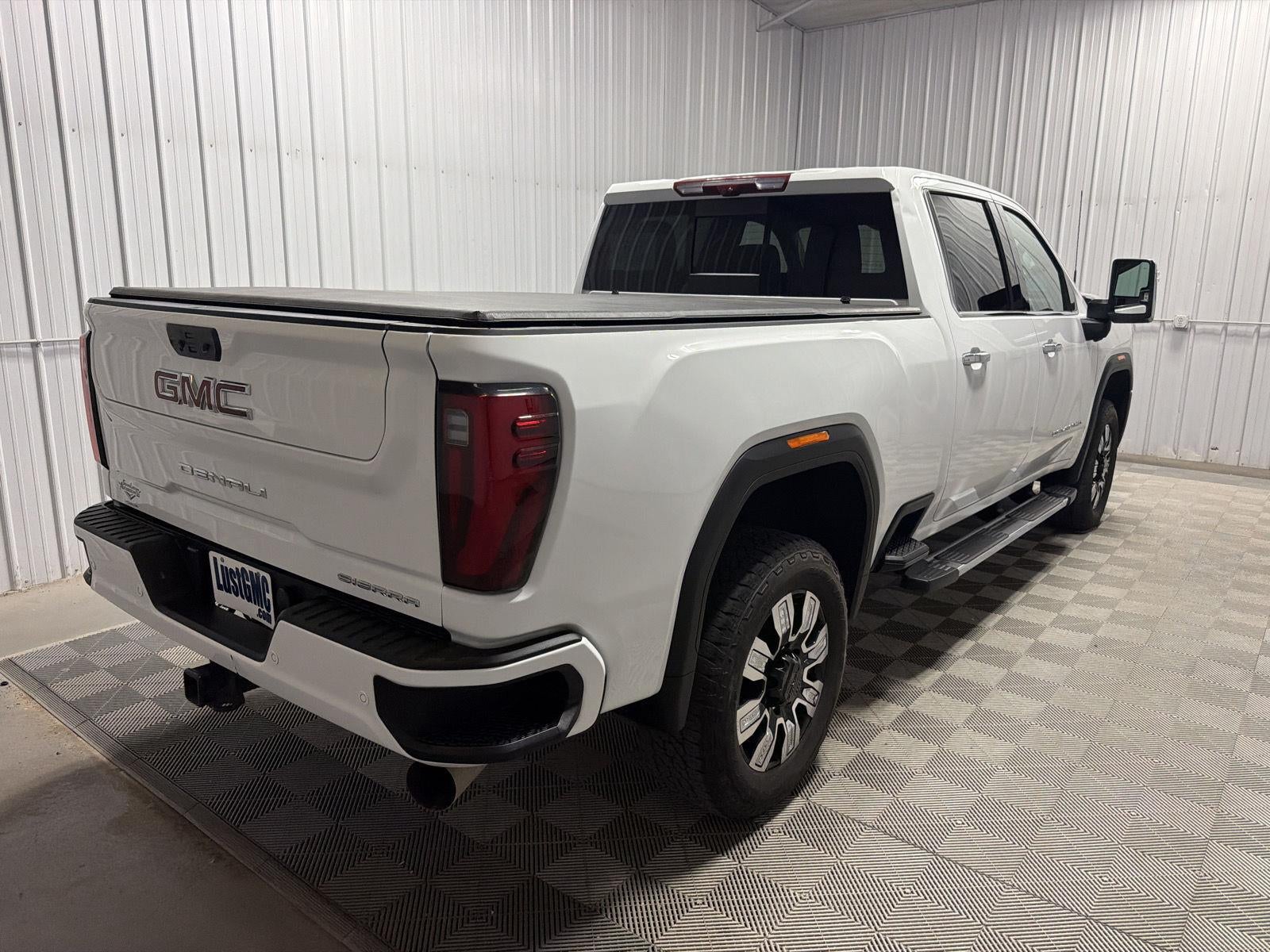 2024 GMC Sierra 3500 HD Denali
