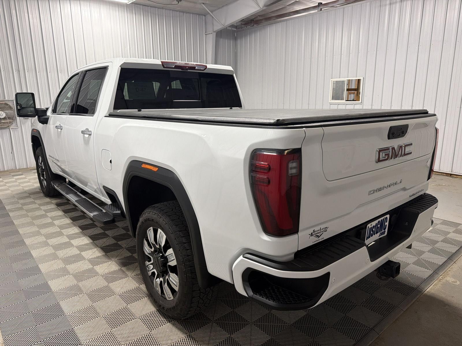 2024 GMC Sierra 3500 HD Denali