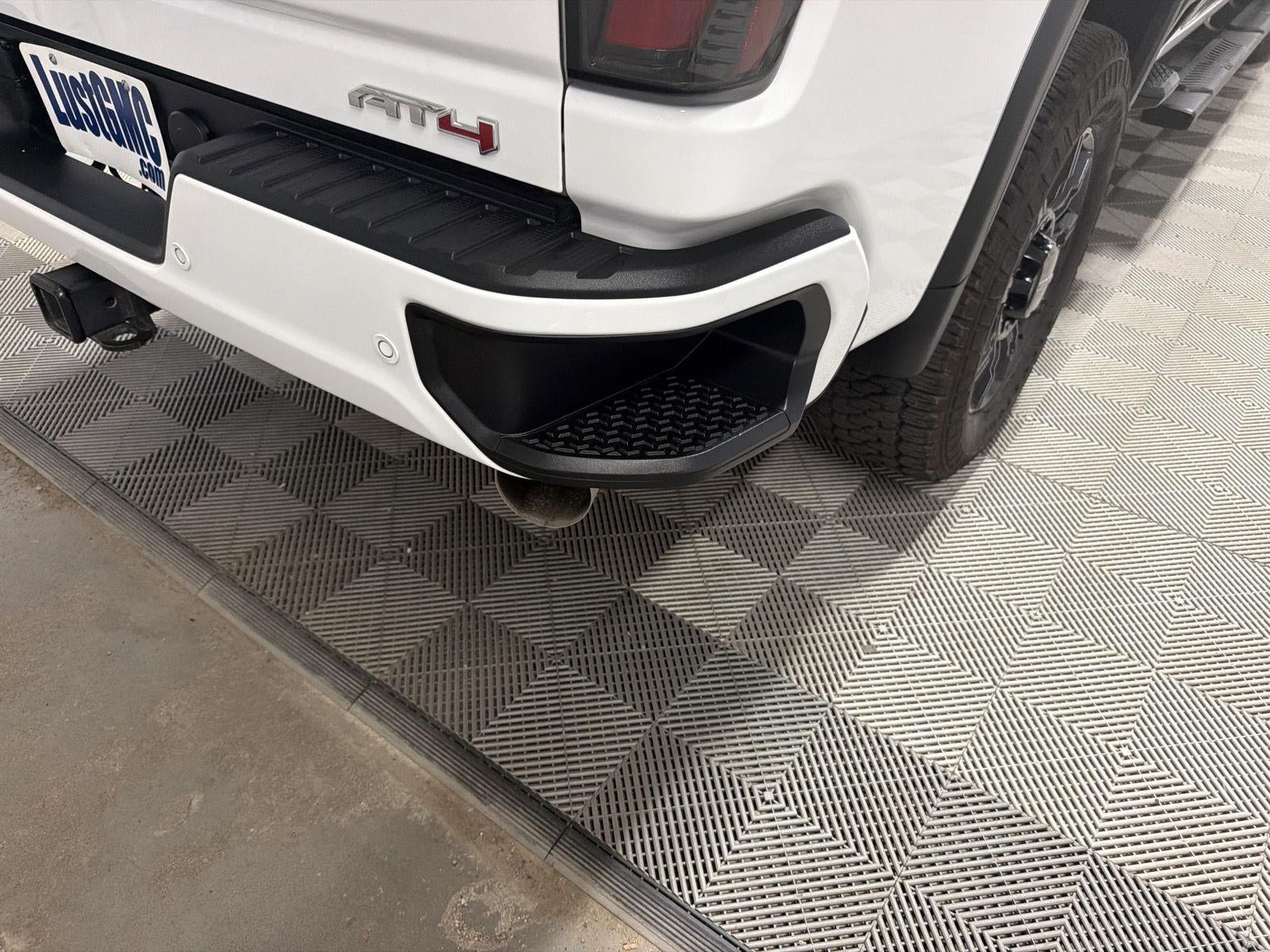 2025 GMC Sierra 2500 HD AT4