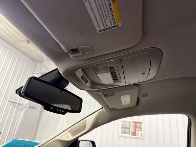2022 GMC Canyon 4WD AT4 w/Leather