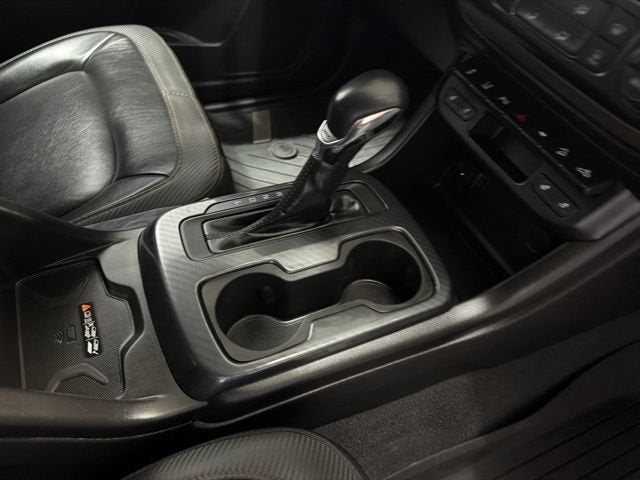 2022 GMC Canyon 4WD AT4 w/Leather