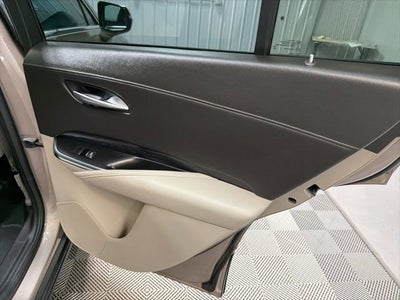 2023 Cadillac XT4 Premium Luxury