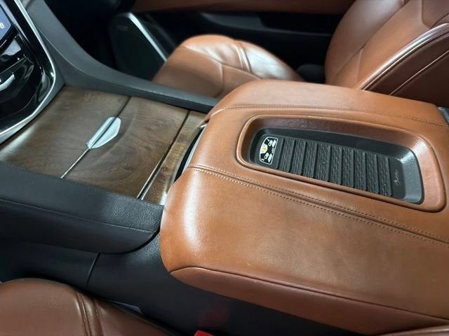 2020 Cadillac Escalade Premium Luxury