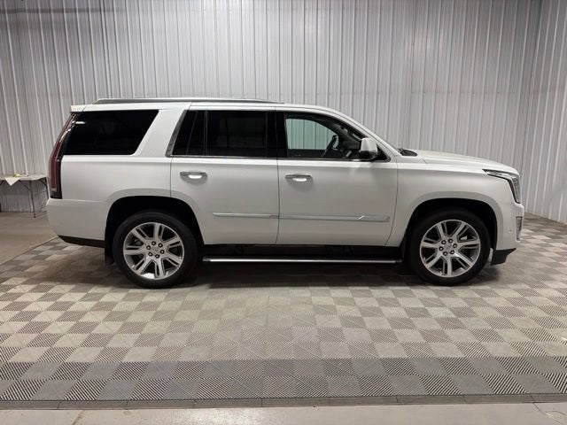 2020 Cadillac Escalade Premium Luxury