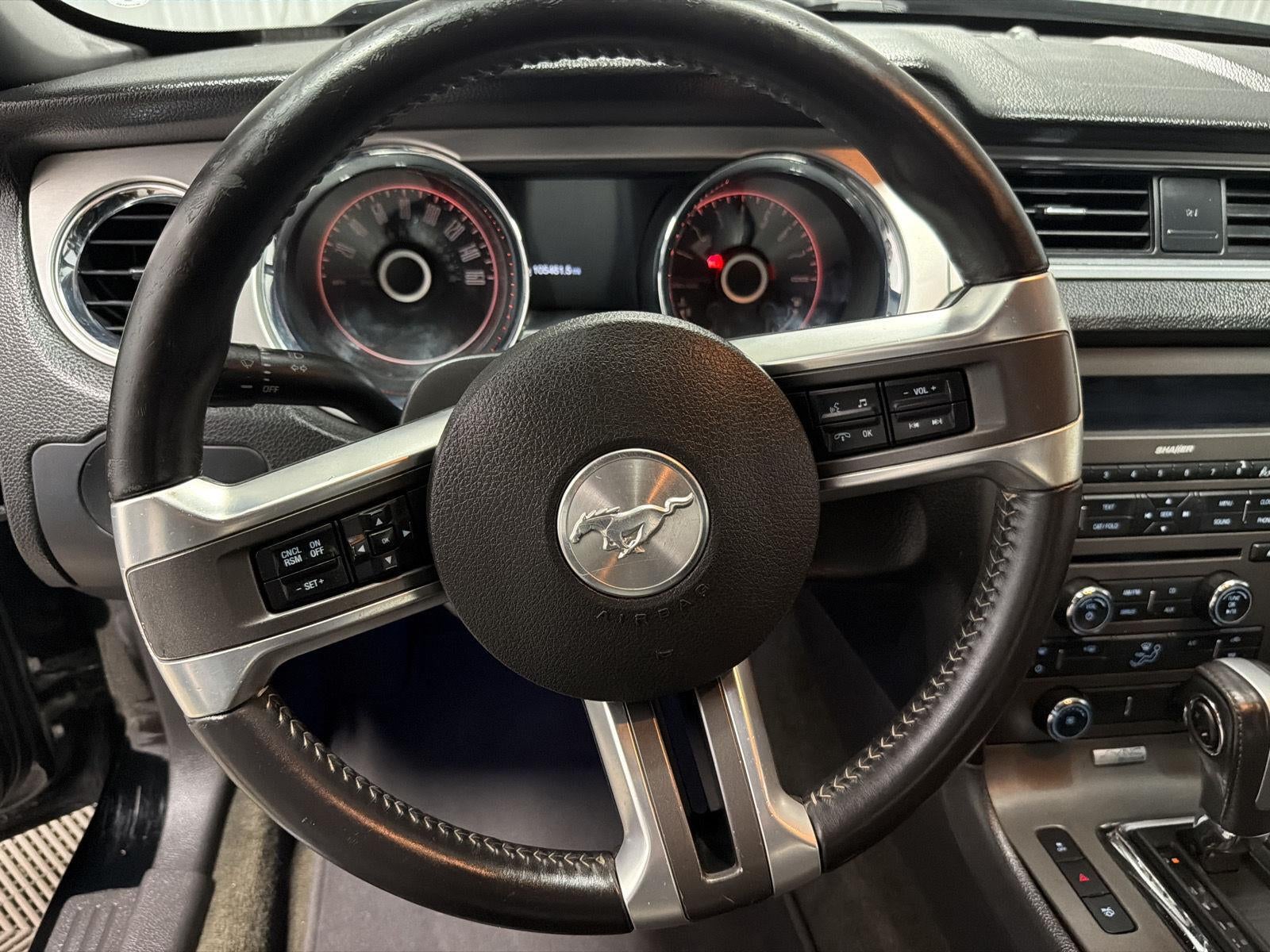 2014 Ford Mustang V6