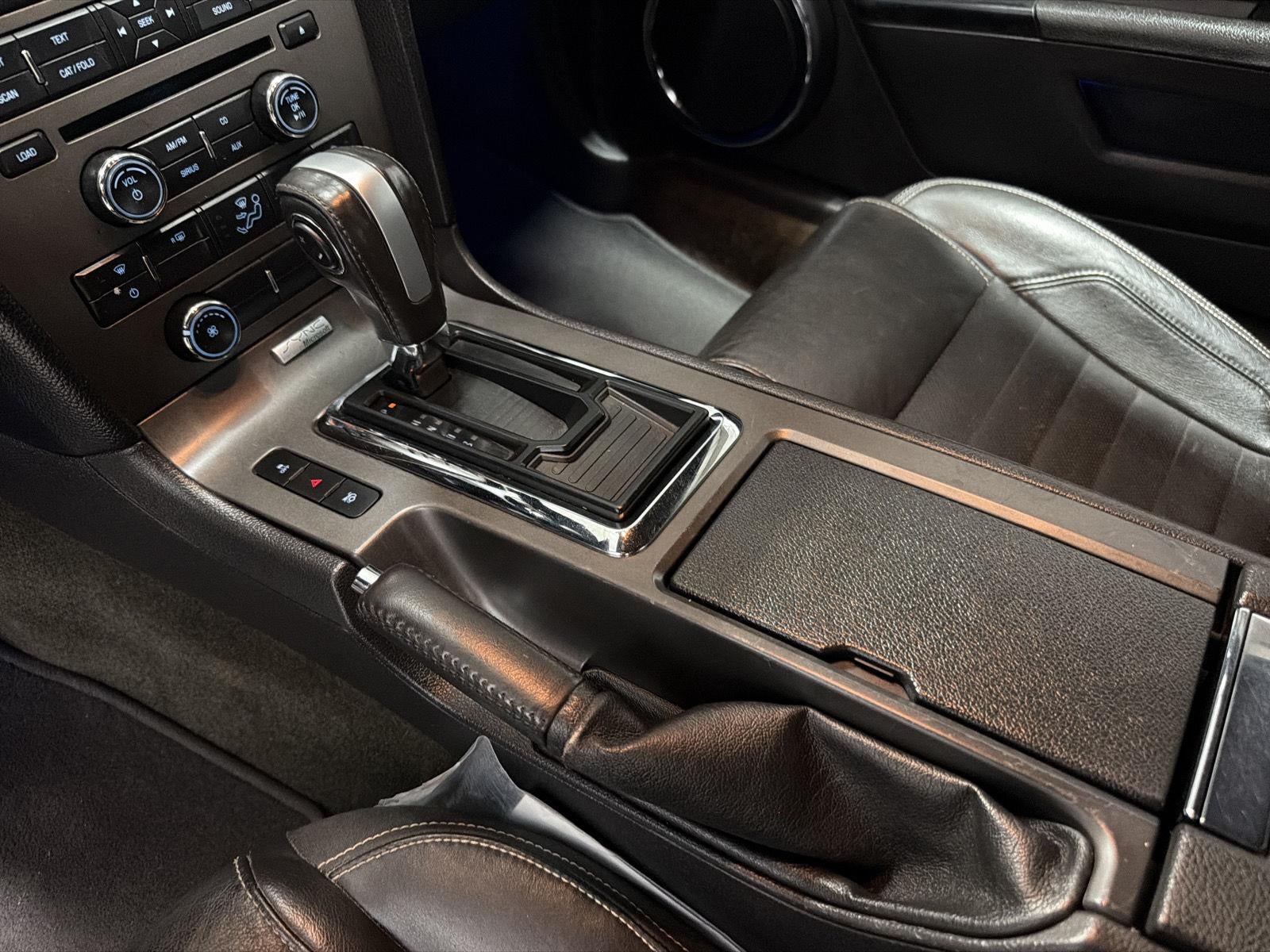 2014 Ford Mustang V6