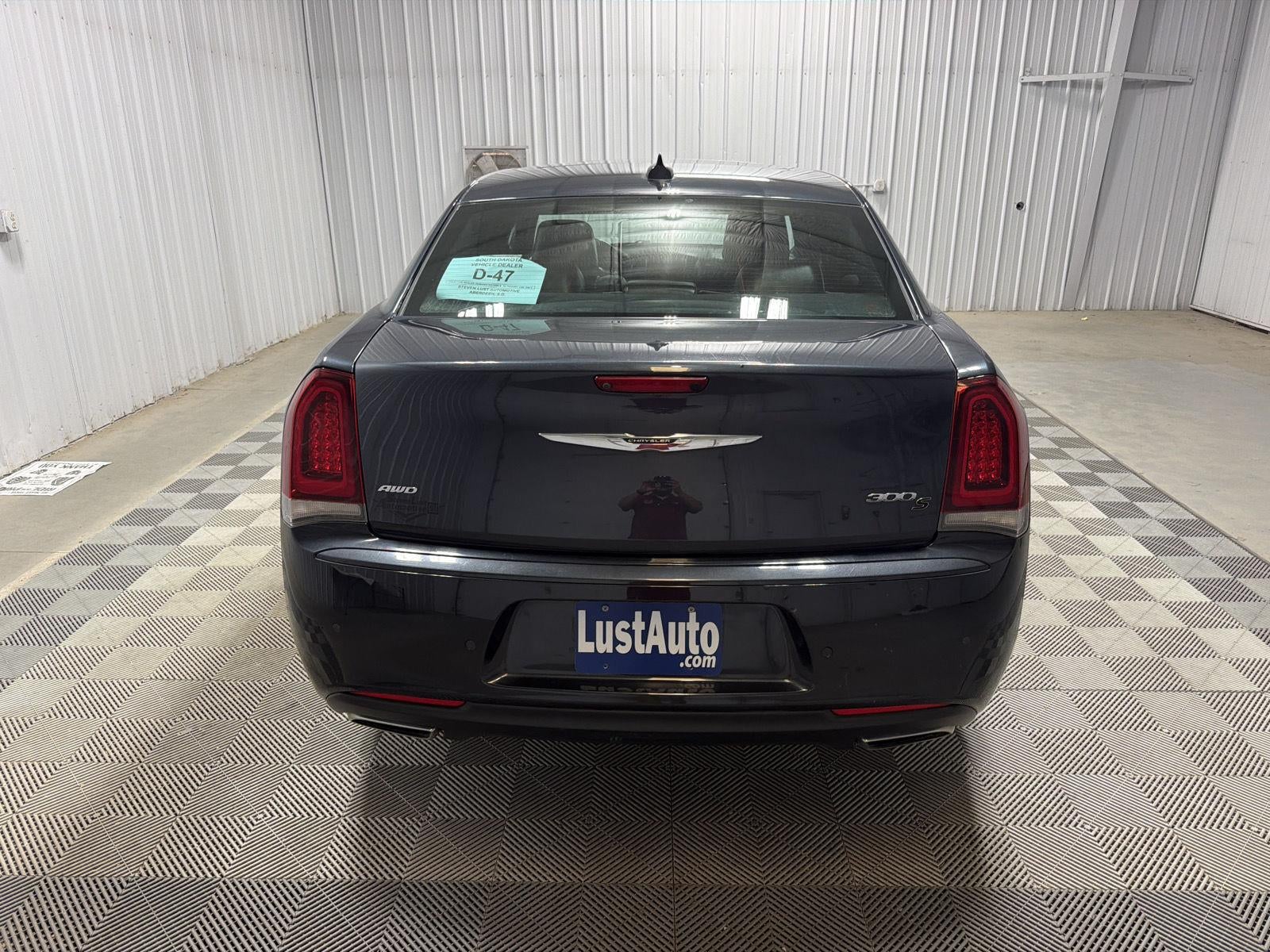 2017 Chrysler 300 300S