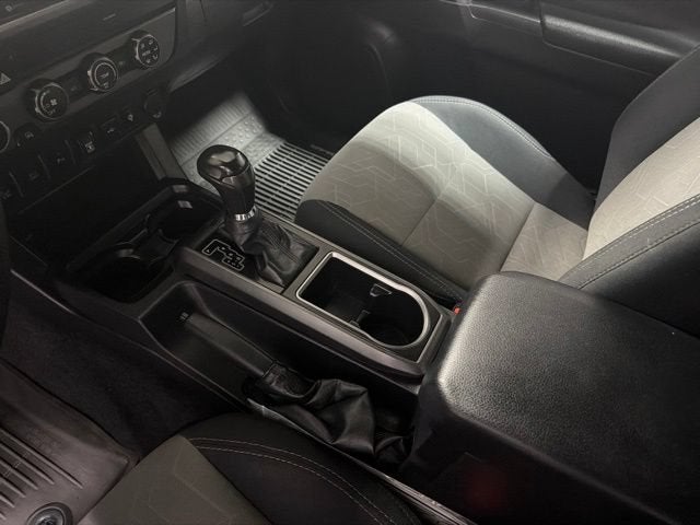2020 Toyota Tacoma 4WD SR5