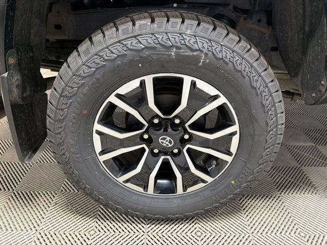 2020 Toyota Tacoma 4WD SR5