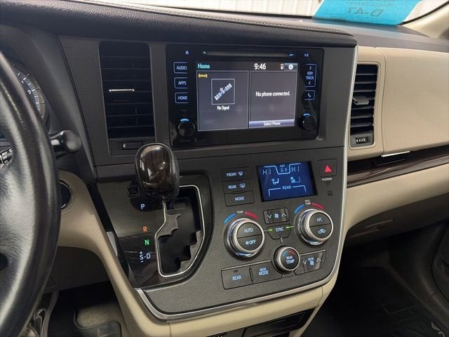 2015 Toyota Sienna XLE