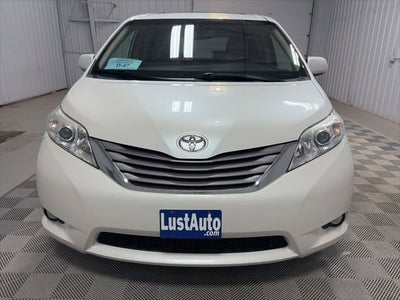 2015 Toyota Sienna XLE