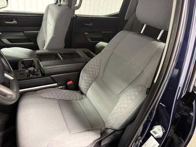 2024 Toyota Tundra 4WD SR5