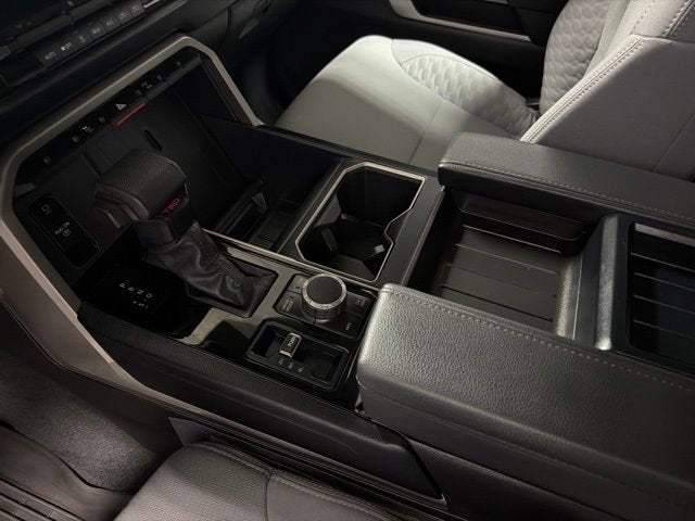 2024 Toyota Tundra 4WD SR5