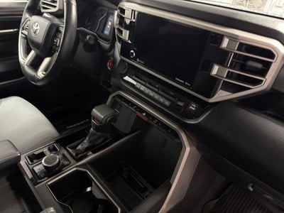 2024 Toyota Tundra 4WD SR5